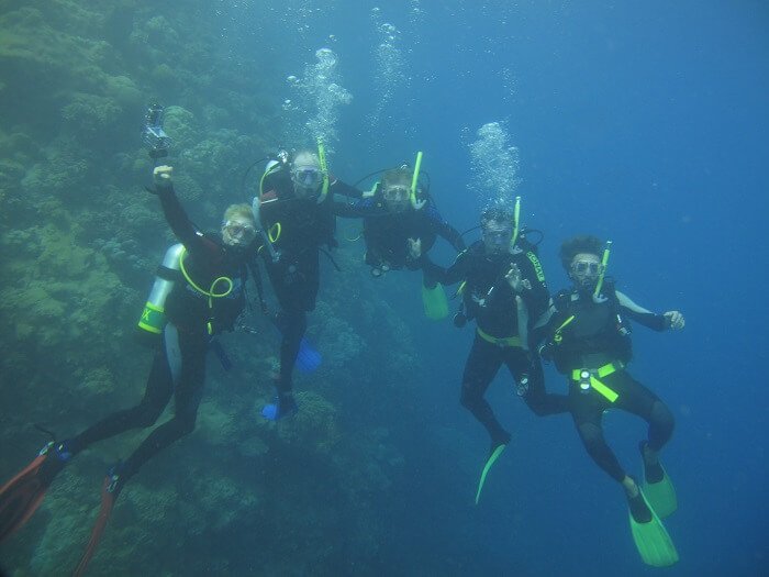 group dive