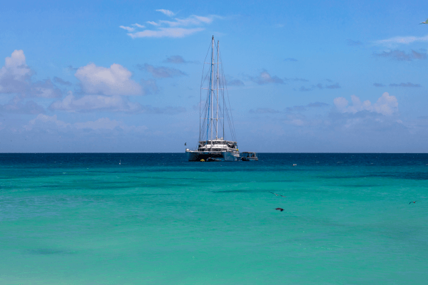 Boat in Michaelmas Cay